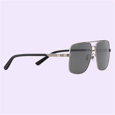 Navigator frame sunglasses in light ruthenium metal 